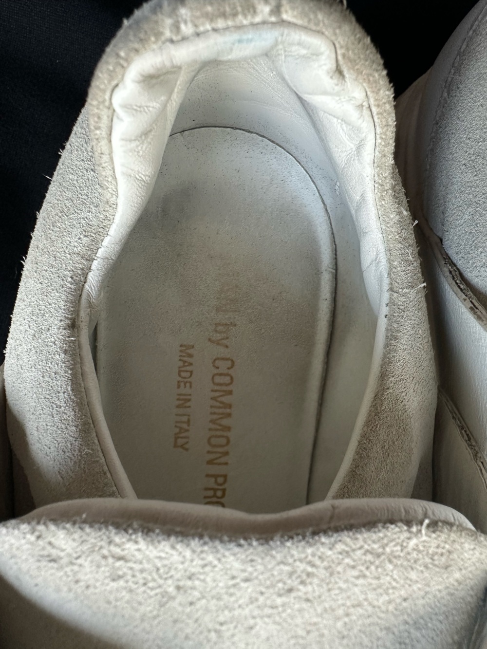 Common Projects Made in Italy Women's White and Cream Runner EU 37 Sneakers US 7 - Picture 6 of 16